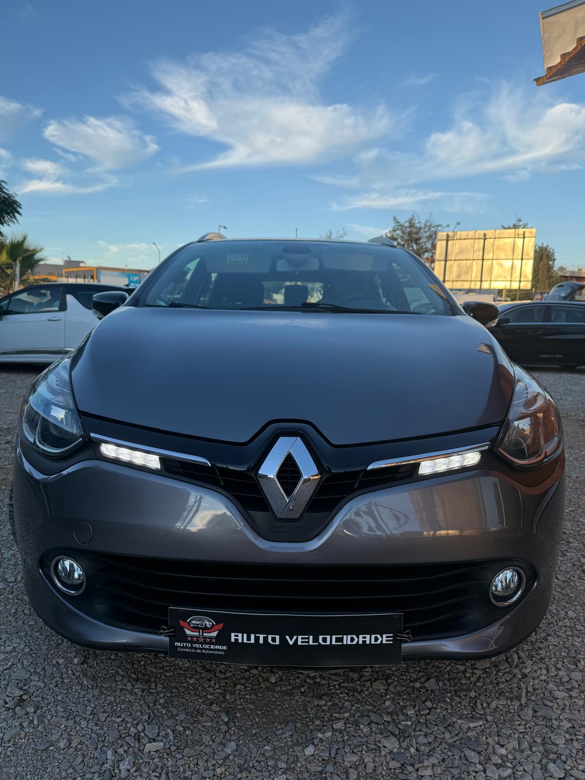 RENAULT RENAULT Clio Limited Edition (2013)