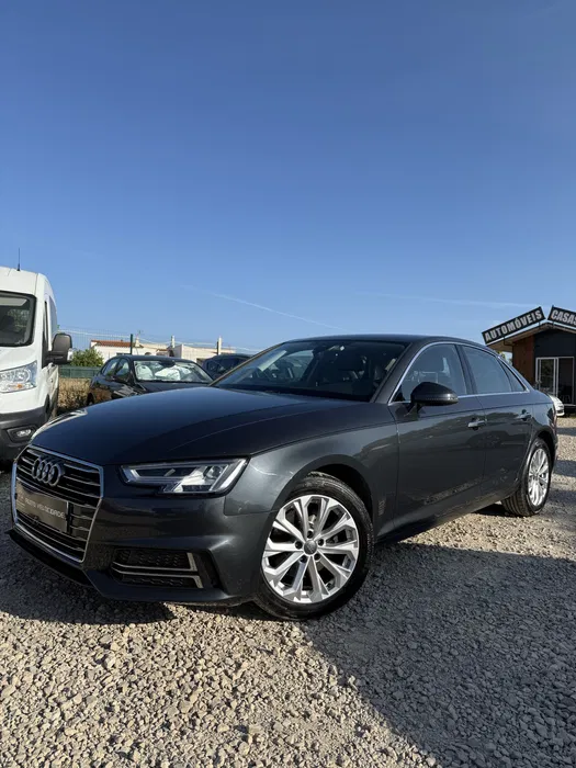 AUDI AUDI A4 Limousine 35 TDI (2020)