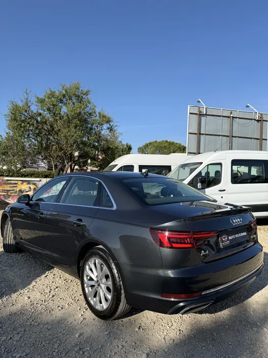 AUDI AUDI A4 Limousine 35 TDI (2020)