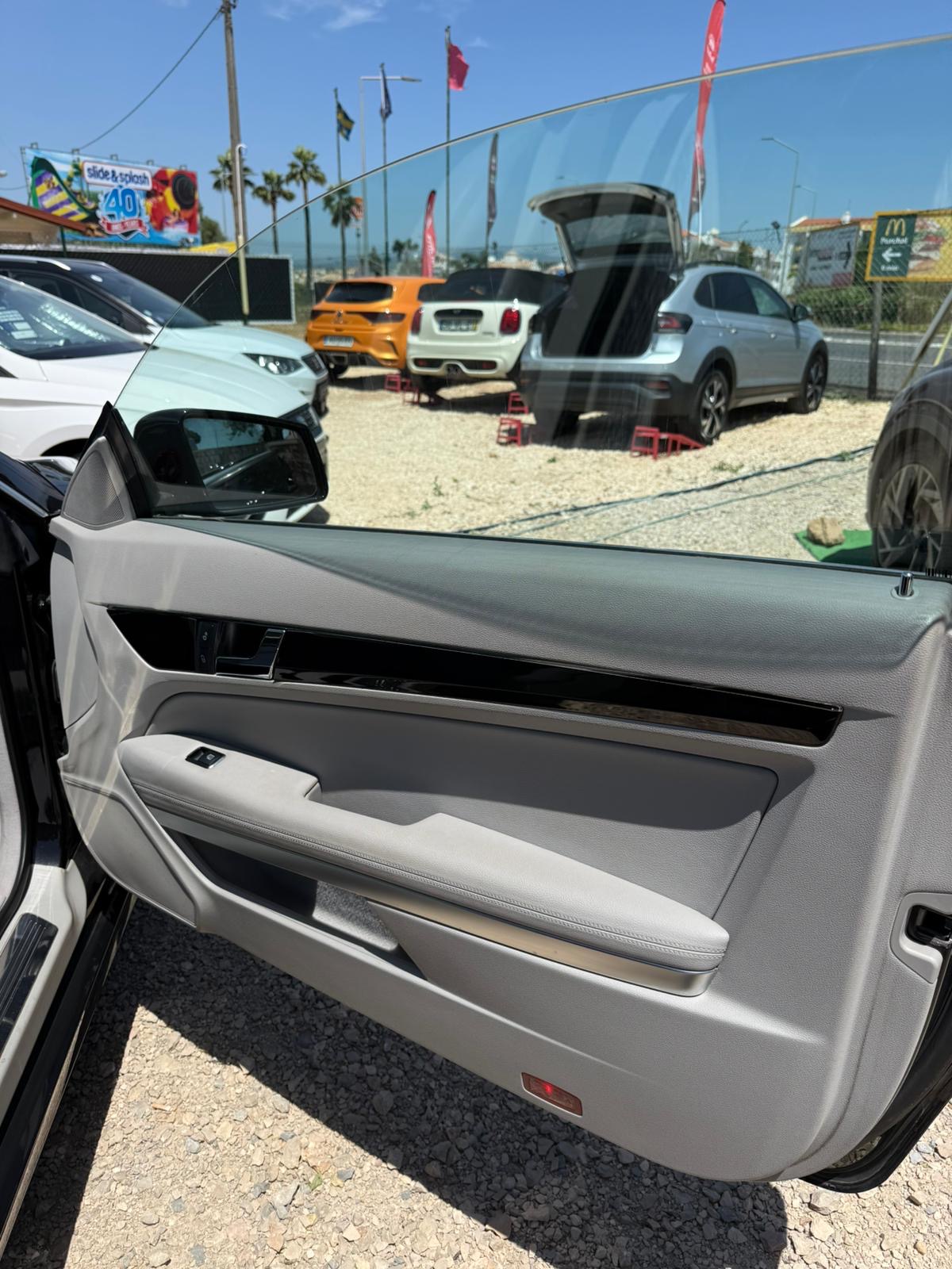 MERCEDES-BENZ MERCEDES-BENZ E 200 BlueEFFICIENCY (2011)