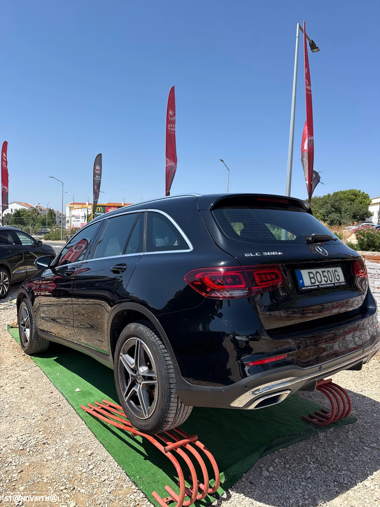 MERCEDES-BENZ MERCEDES-BENZ GLC 300e 4MATIC (2020)