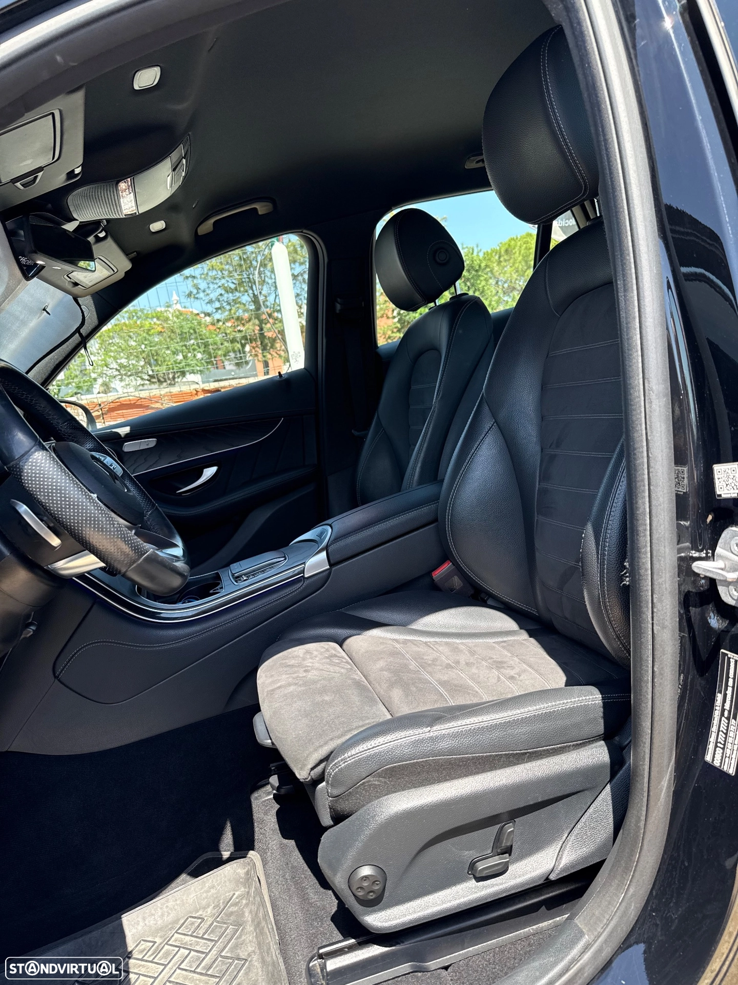 MERCEDES-BENZ MERCEDES-BENZ GLC 300e 4MATIC (2020)