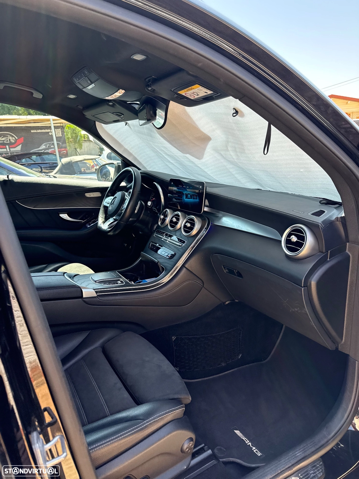 MERCEDES-BENZ MERCEDES-BENZ GLC 300e 4MATIC (2020)