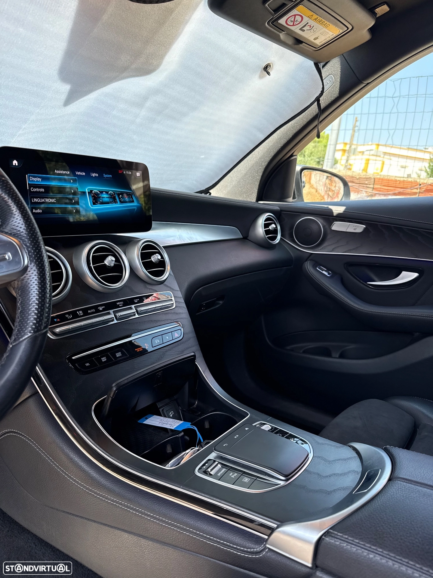 MERCEDES-BENZ MERCEDES-BENZ GLC 300e 4MATIC (2020)