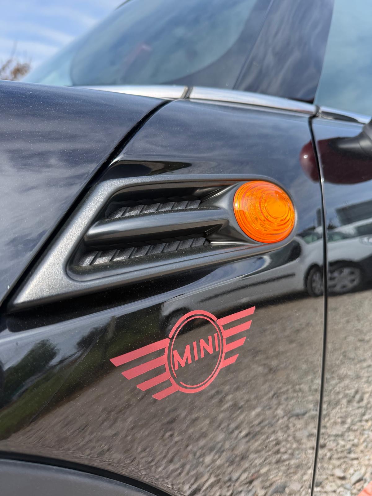 MINI MINI Cooper 1.6 (2011)