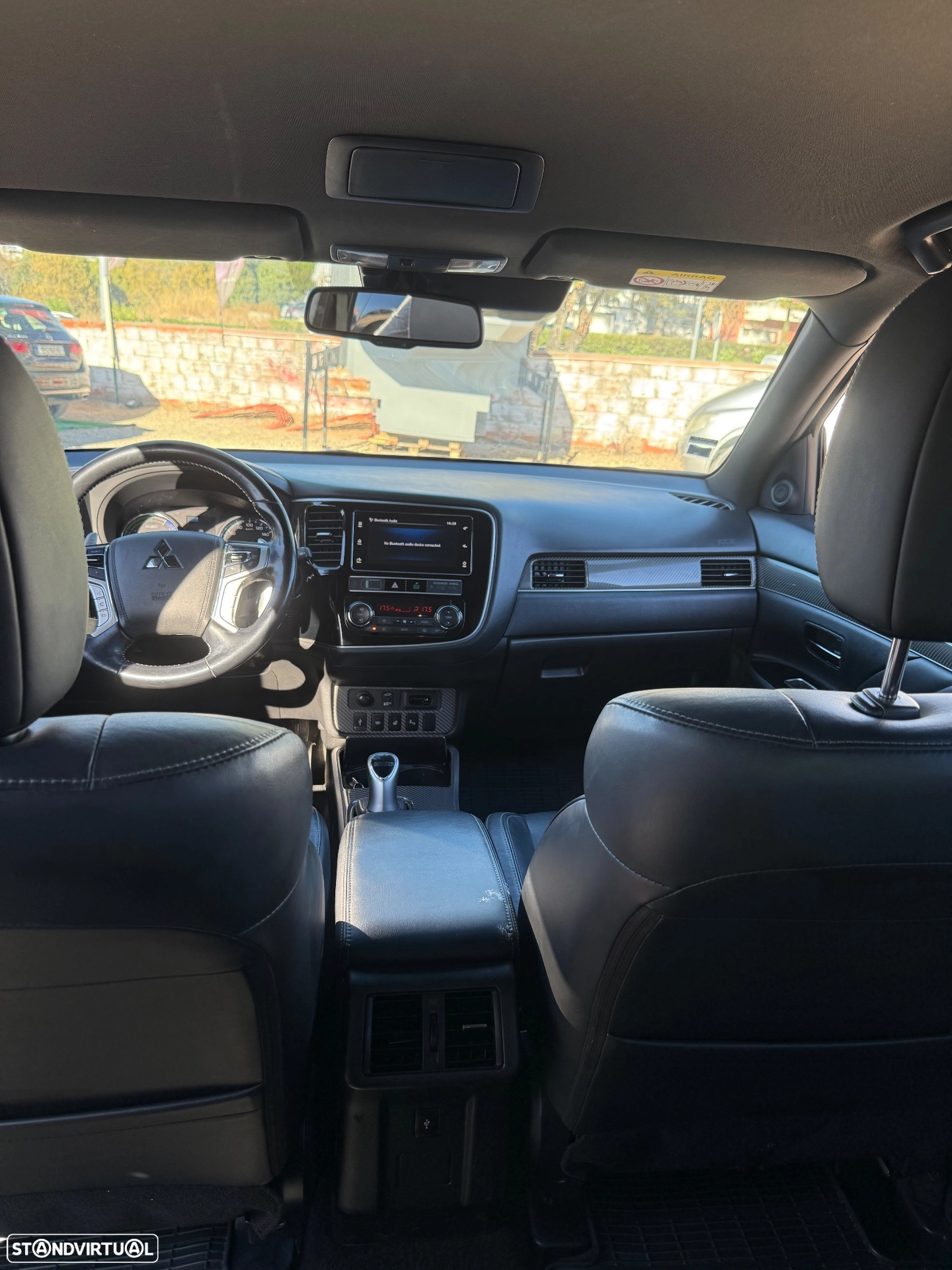 MITSUBISHI MITSUBISHI Outlander 2.4 Instyle (2020)
