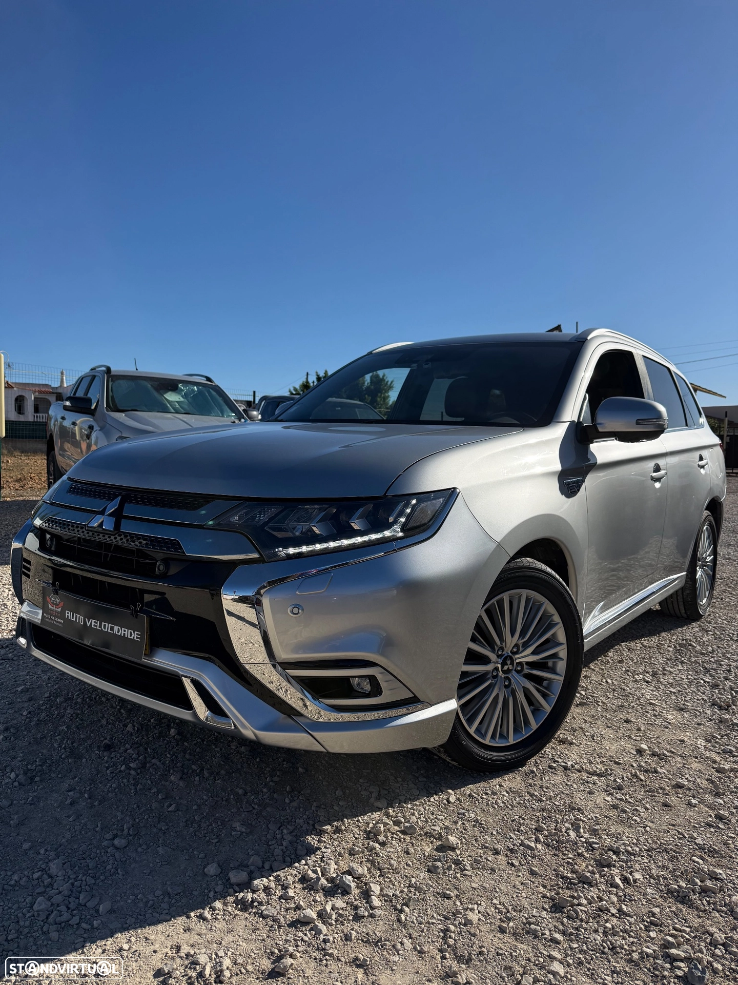 MITSUBISHI MITSUBISHI Outlander 2.4 Instyle (2020)