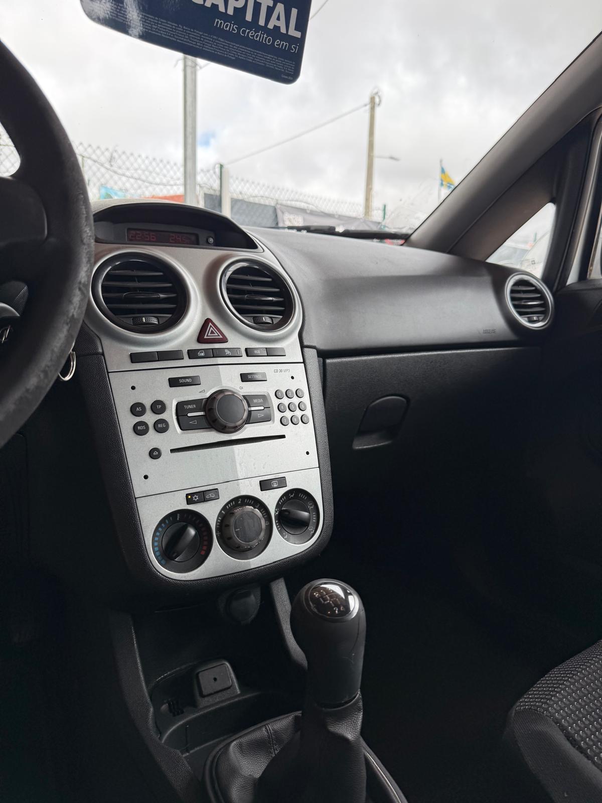 OPEL OPEL Corsa 1.2 (2013)