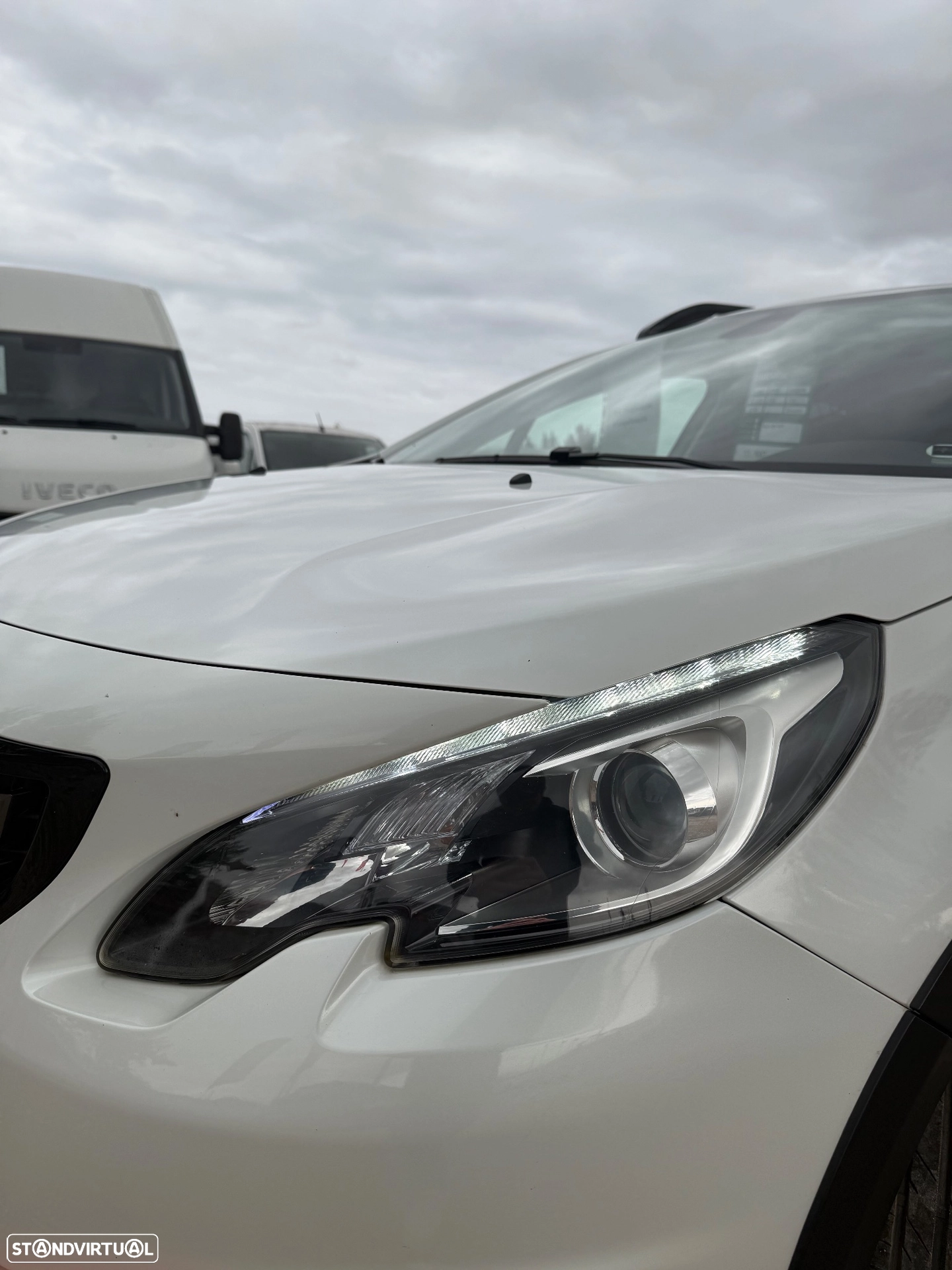 PEUGEOT PEUGEOT 2008 PureTech 130 Stop&Start GT-Line Edition (2018)