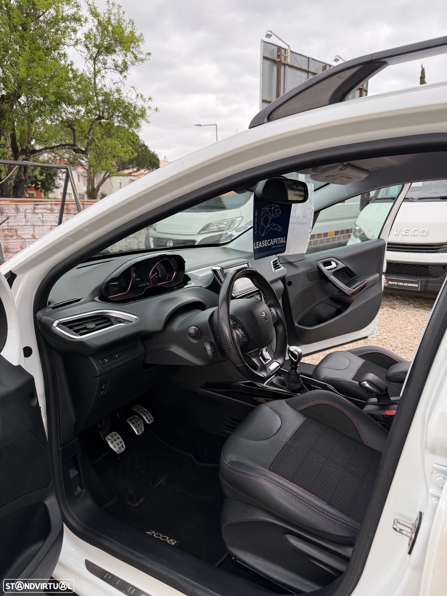 PEUGEOT PEUGEOT 2008 PureTech 130 Stop&Start GT-Line Edition (2018)