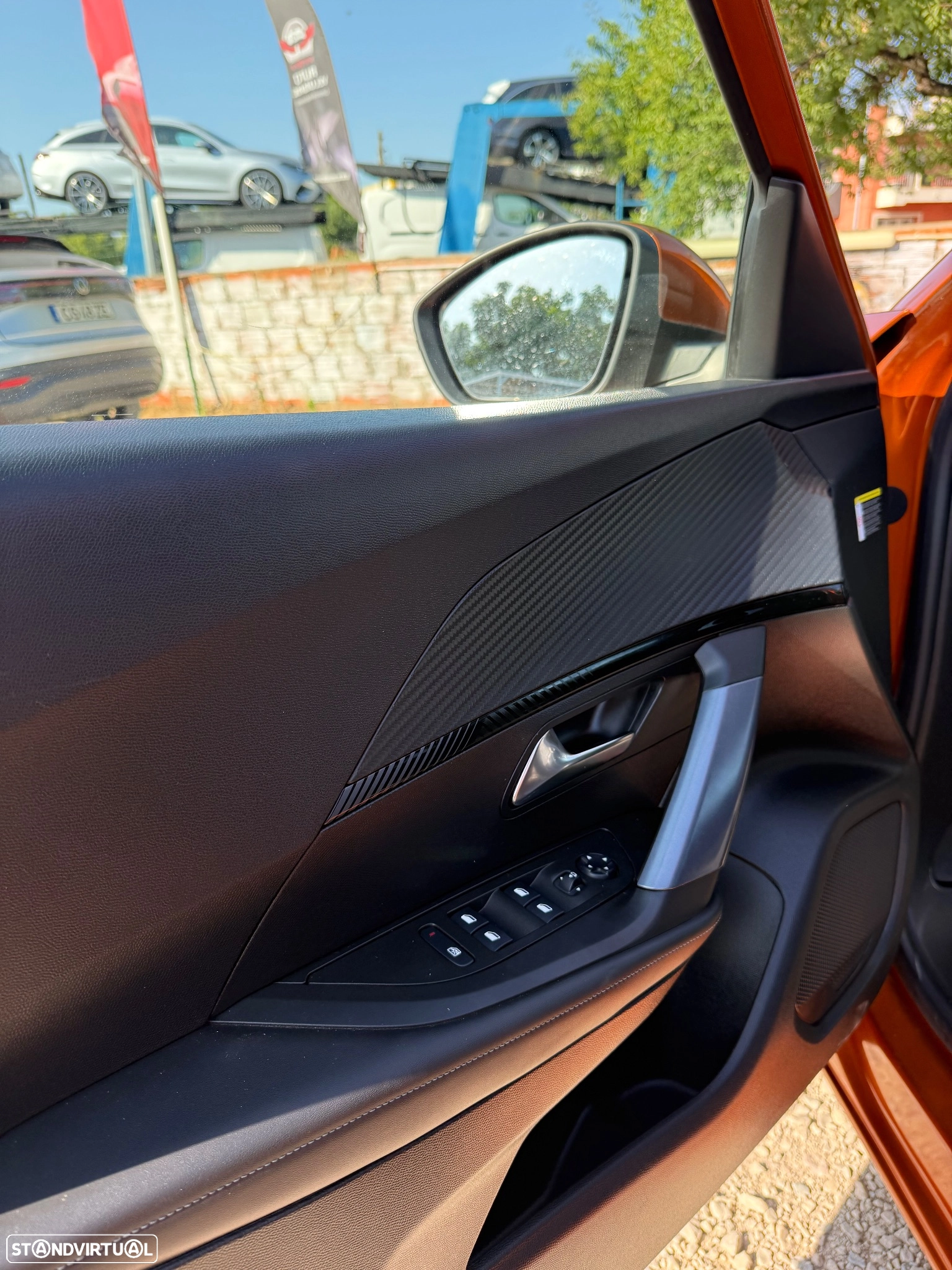 PEUGEOT PEUGEOT 2008 PureTech 100 Stop&Start Allure (2020)