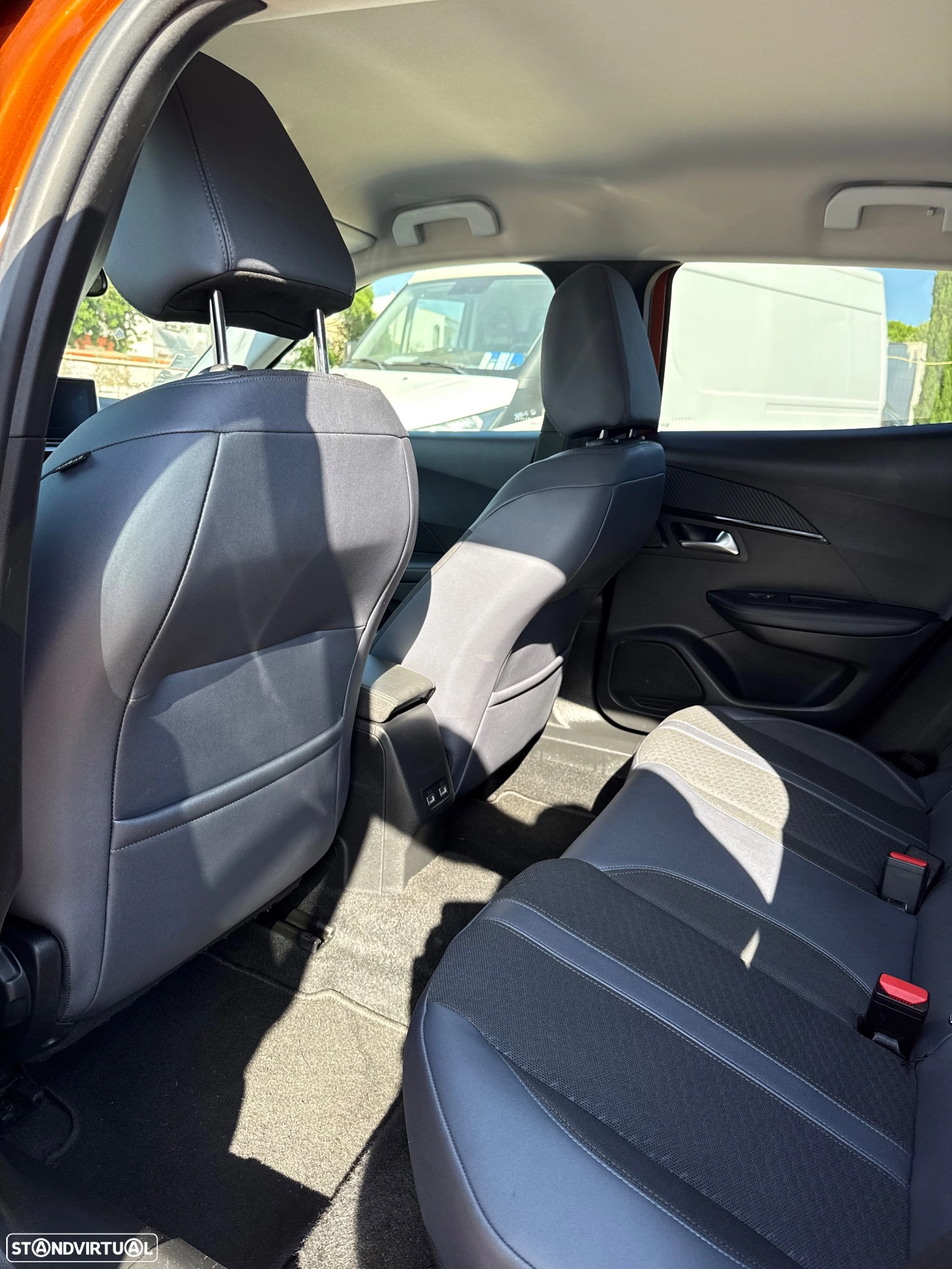 PEUGEOT PEUGEOT 2008 PureTech 100 Stop&Start Allure (2020)
