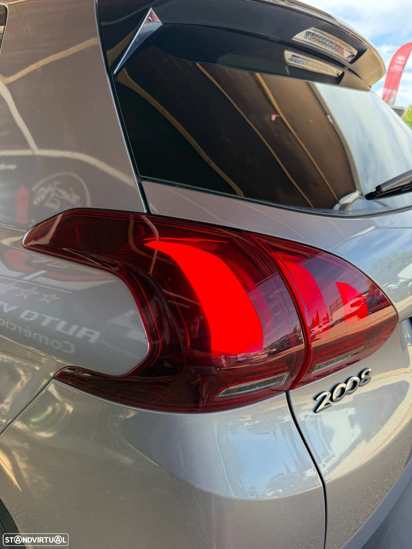PEUGEOT PEUGEOT 2008 PureTech 82 Style (2019)