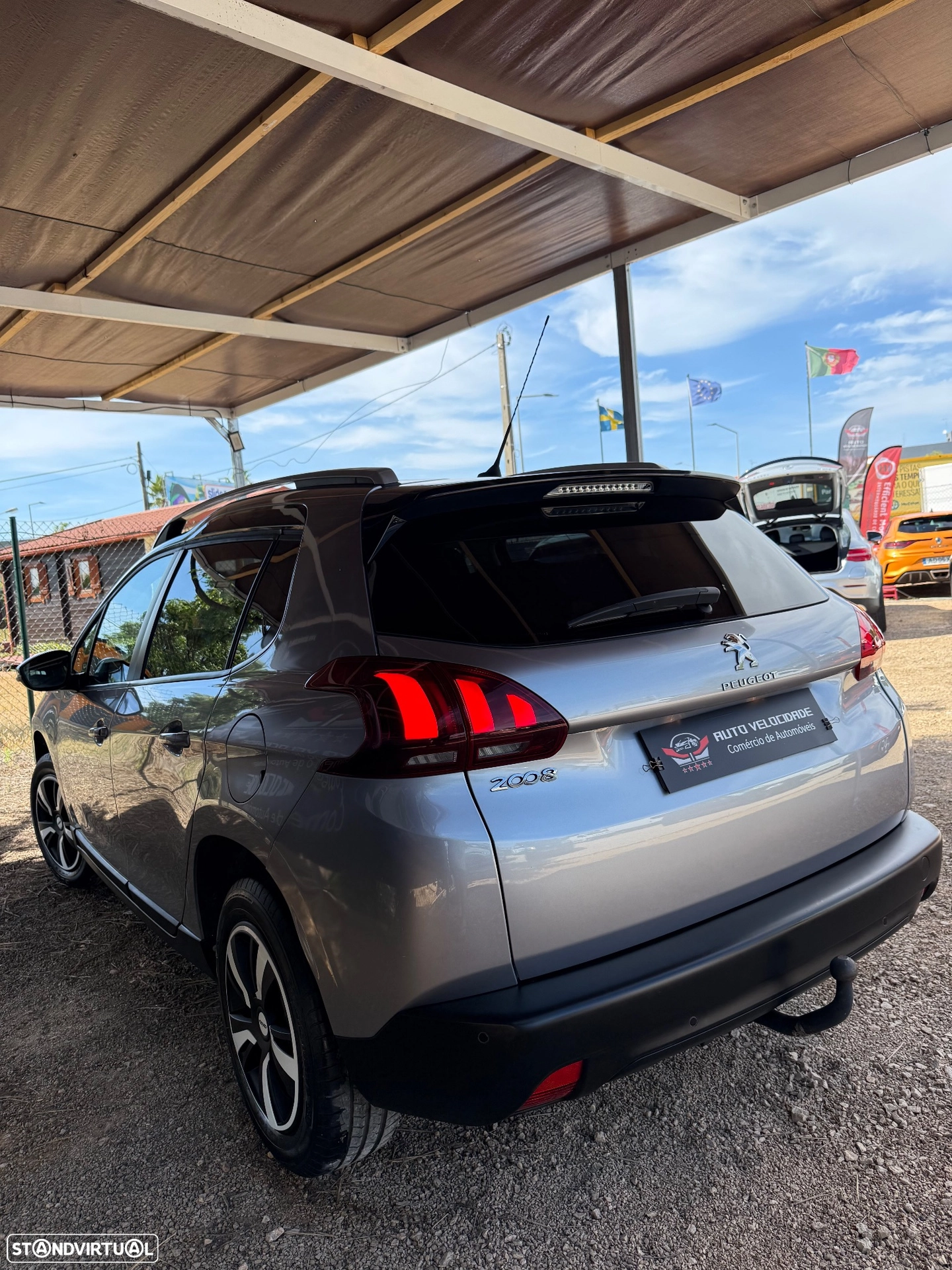 PEUGEOT PEUGEOT 2008 PureTech 82 Style (2019)