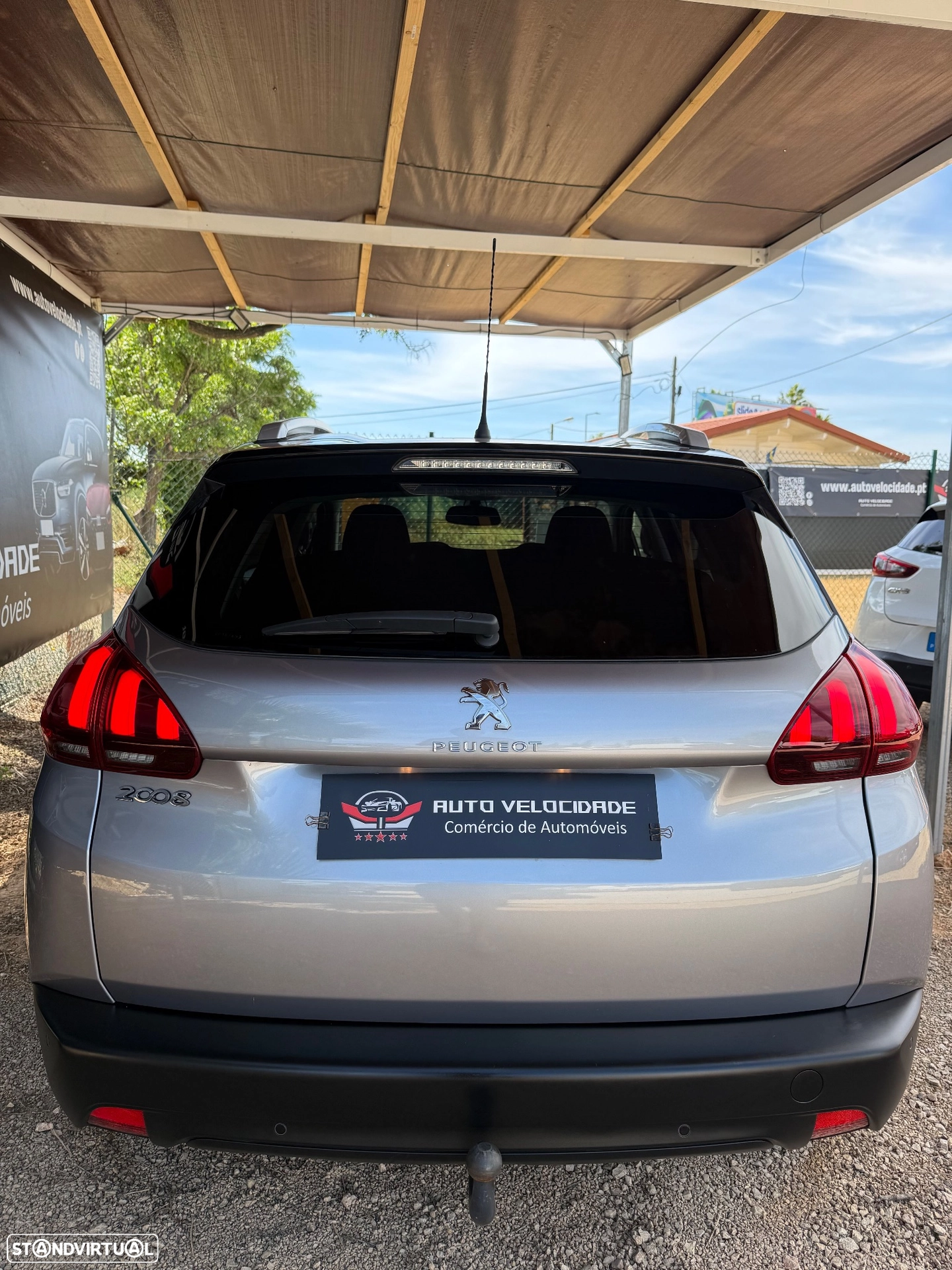PEUGEOT PEUGEOT 2008 PureTech 82 Style (2019)