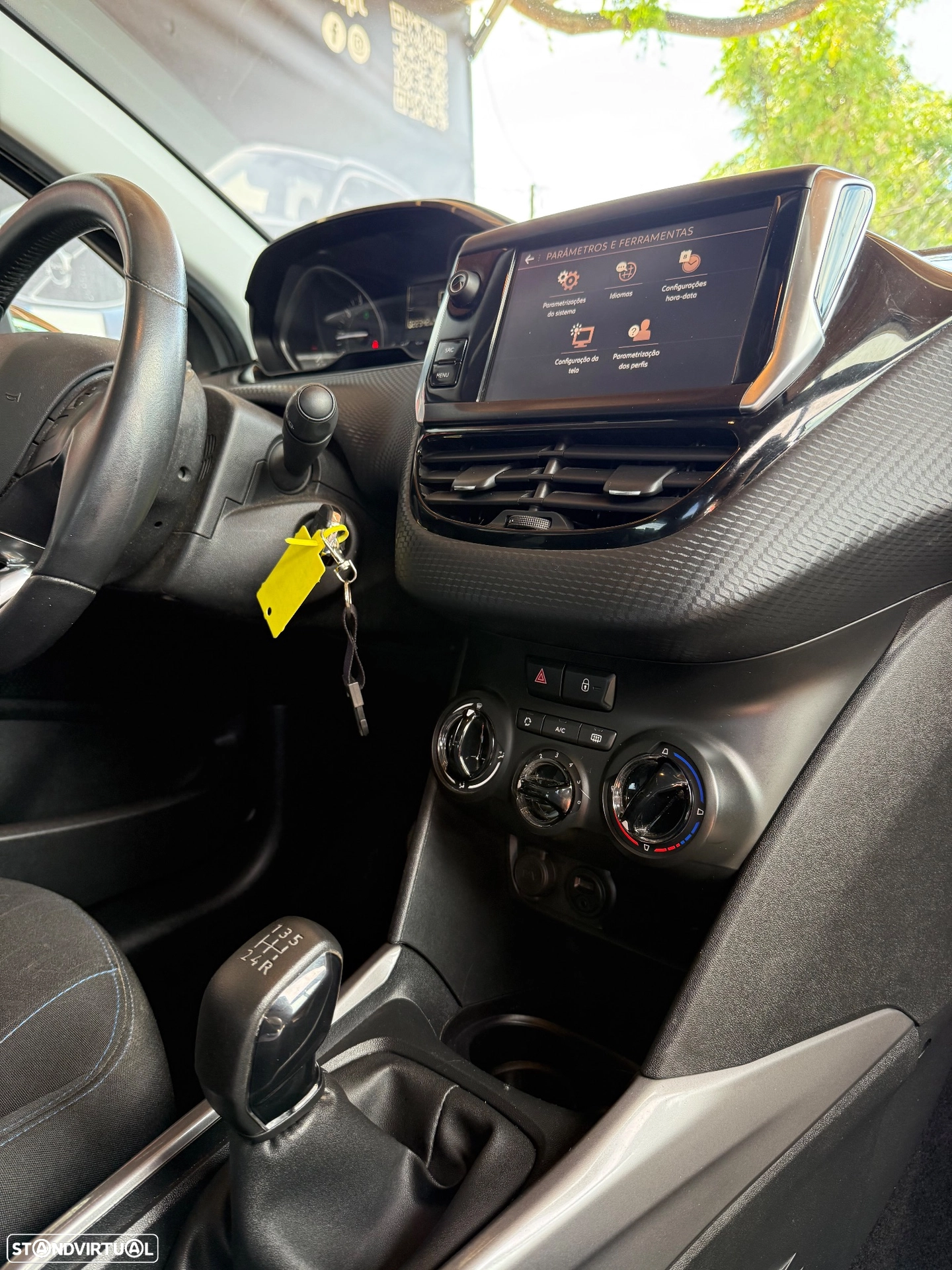 PEUGEOT PEUGEOT 2008 PureTech 82 Style (2019)