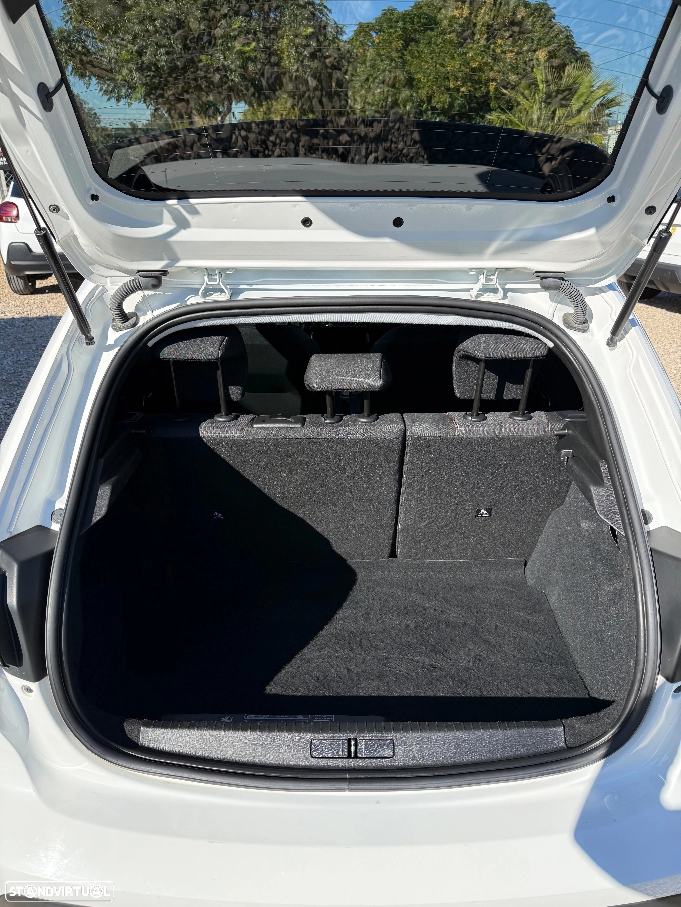 PEUGEOT PEUGEOT 208 1.2 PureTech Active Pack (2022)