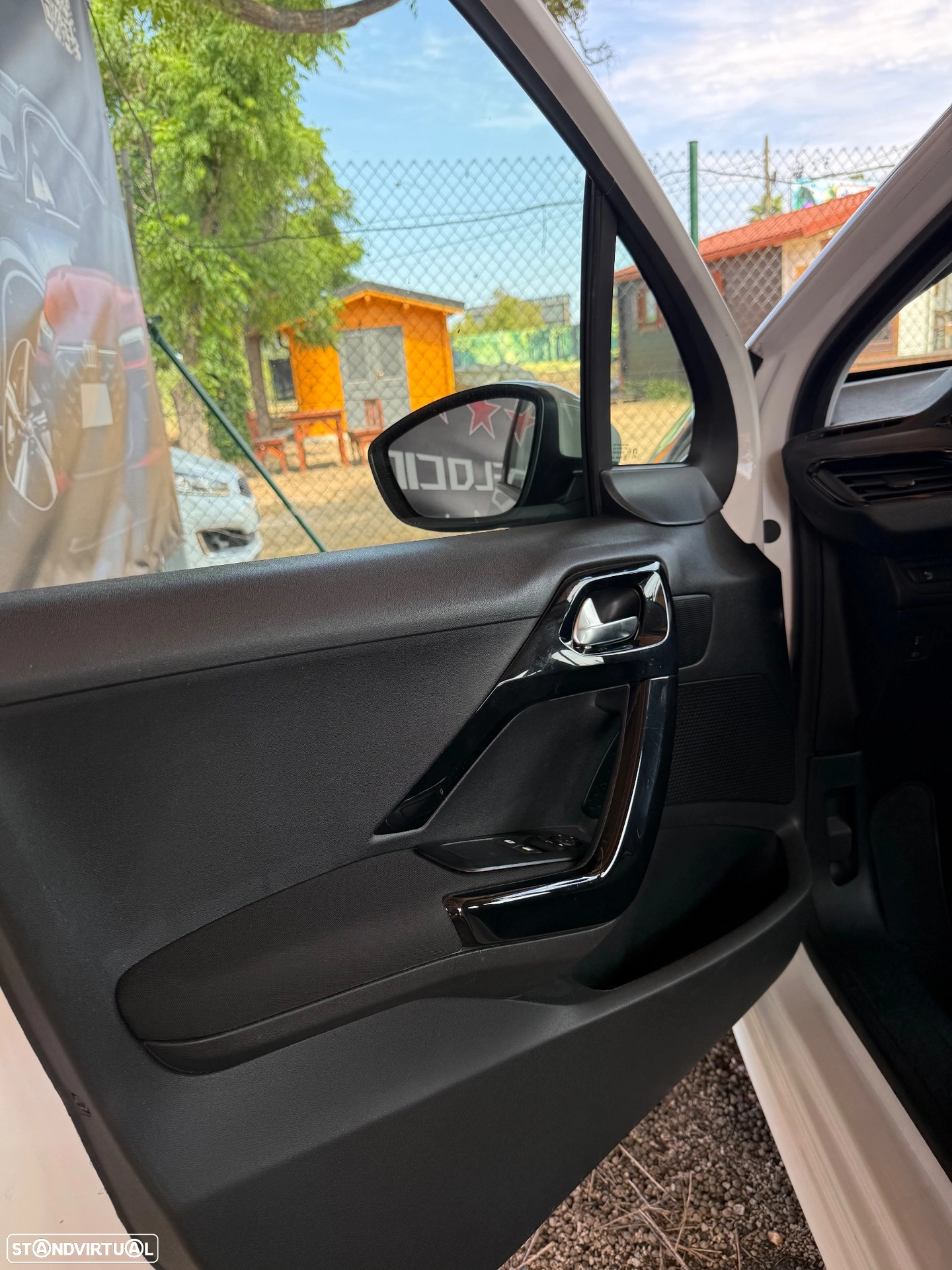 PEUGEOT PEUGEOT 208 PureTech 82 Start & Stop Active (2019)