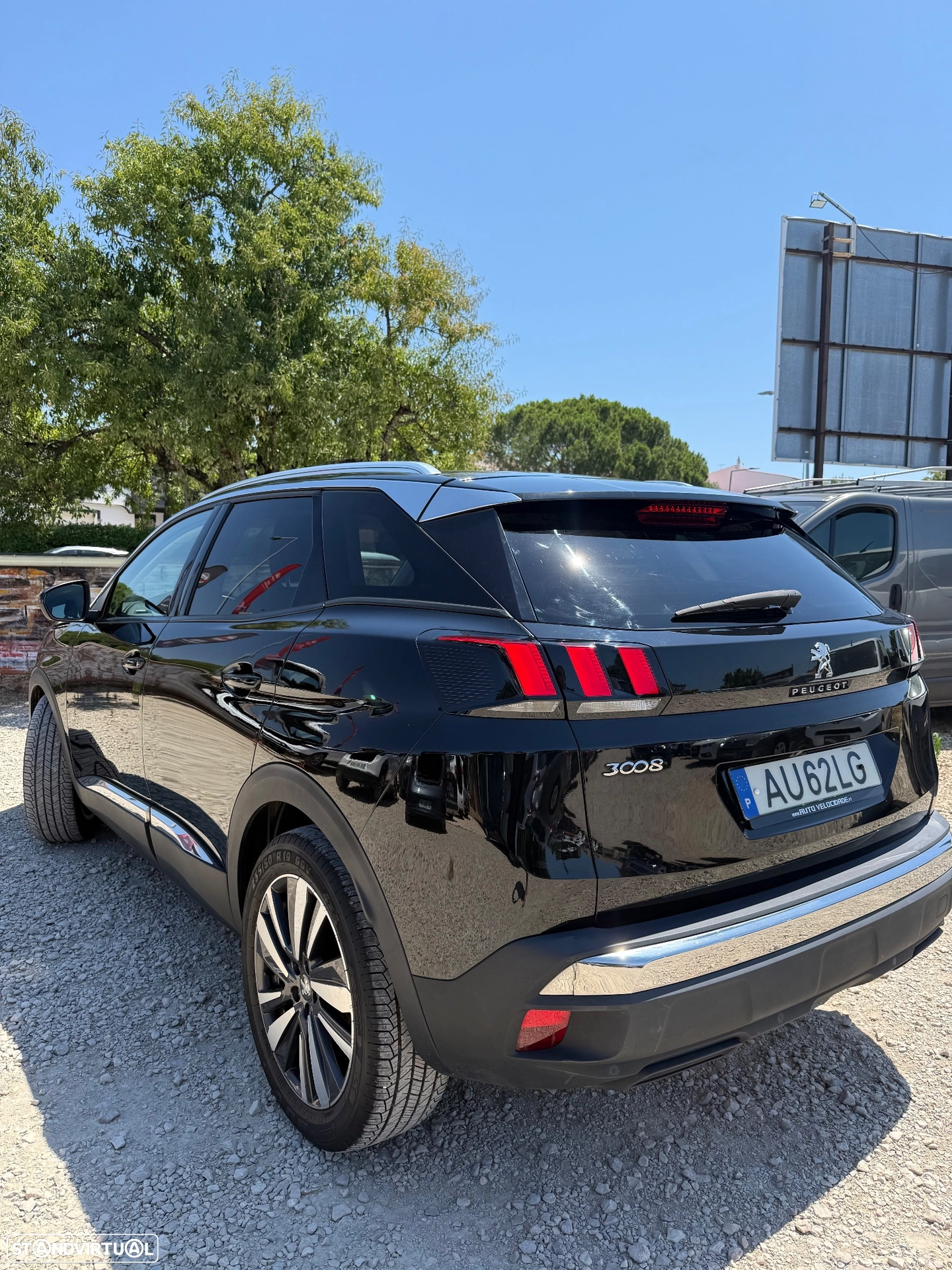 PEUGEOT PEUGEOT 3008 BlueHDi 120 Stop & Start Allure (2017)