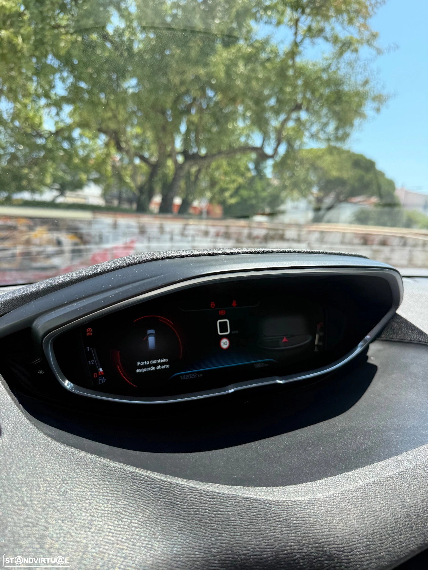 PEUGEOT PEUGEOT 3008 BlueHDi 120 Stop & Start Allure (2017)