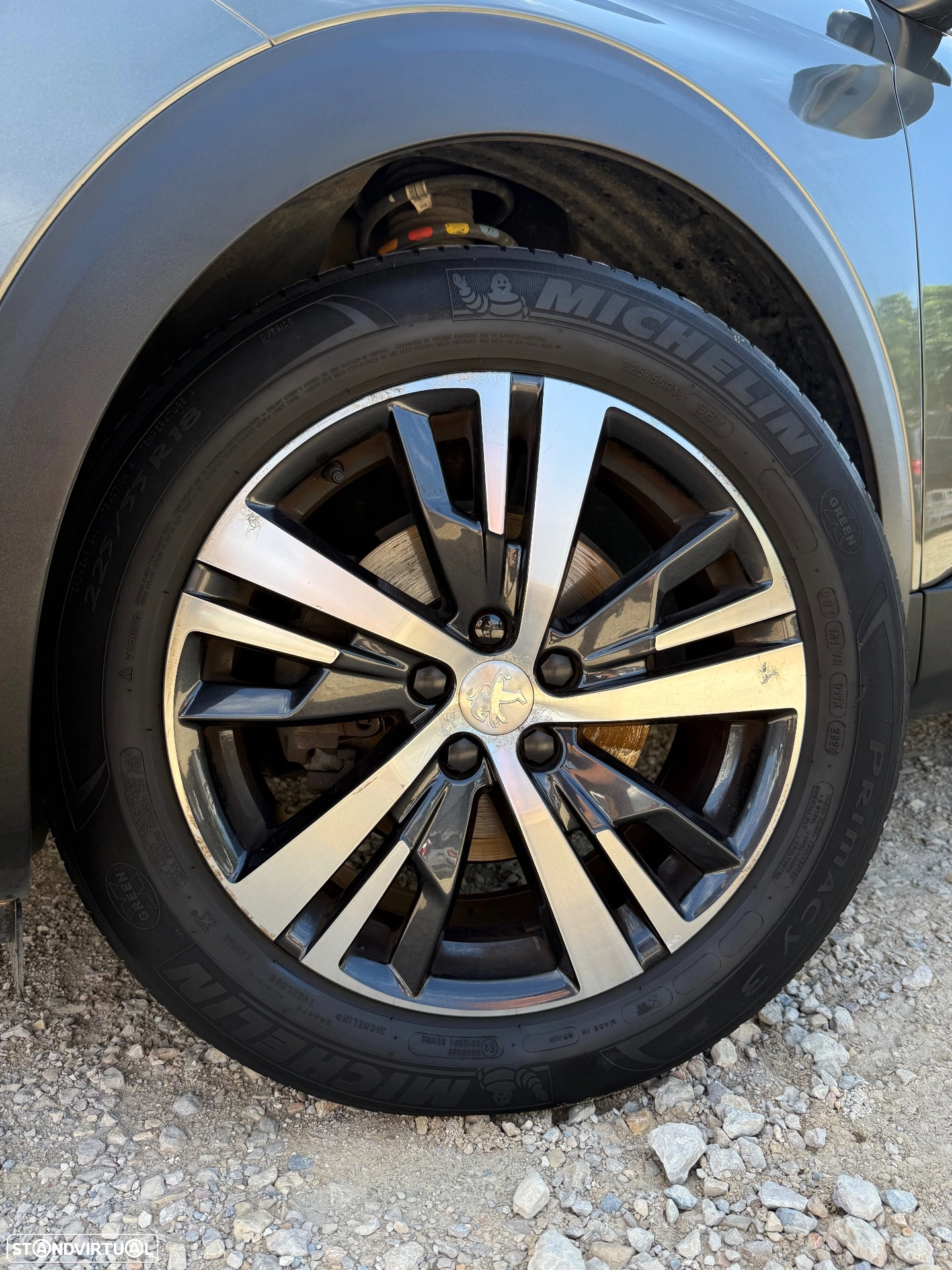 PEUGEOT PEUGEOT 3008 PureTech 130 Stop & Start GPF EAT8 Allure (2017)