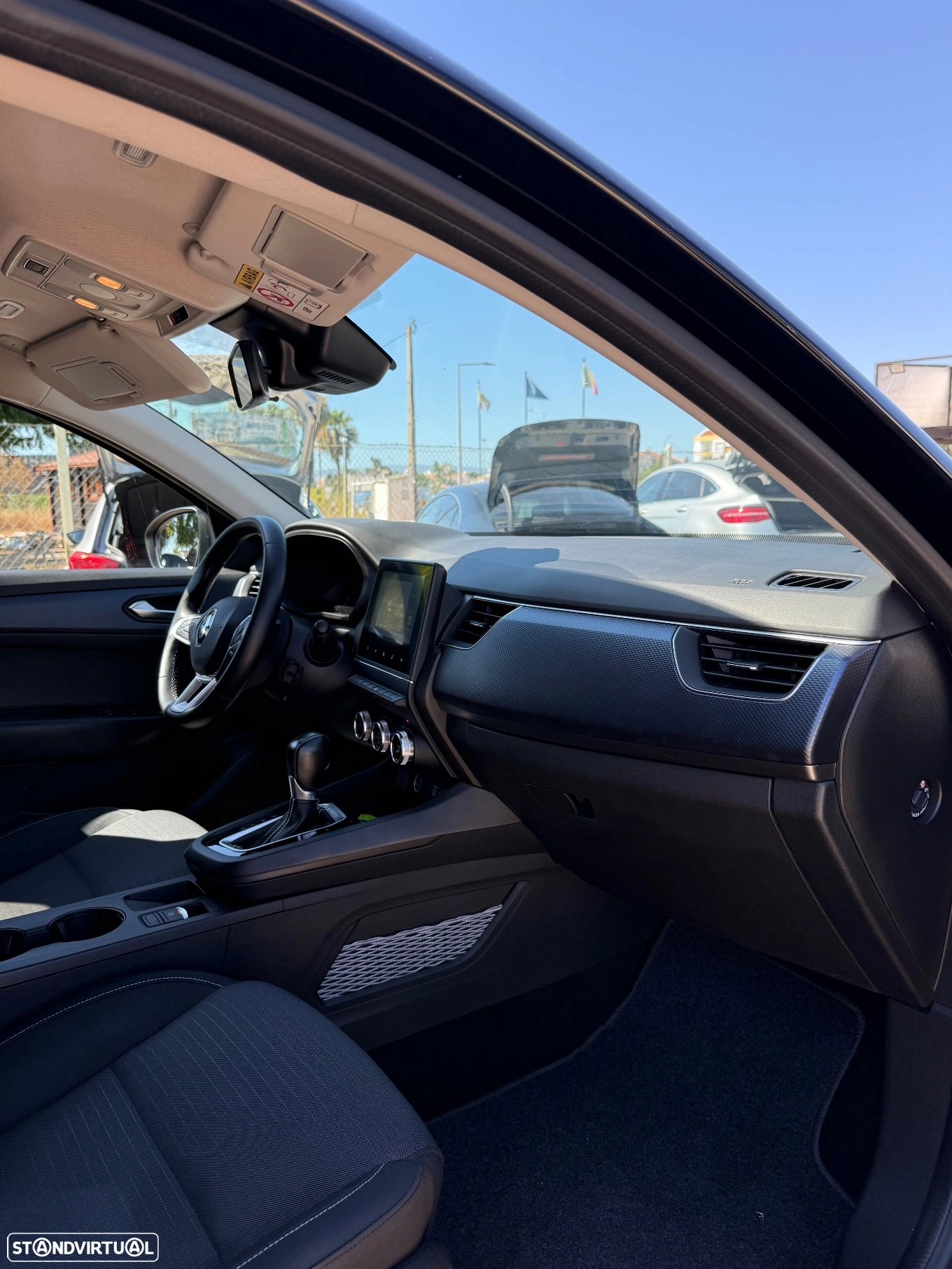 RENAULT RENAULT Arkana 1.6 E-Tech Business (2021)