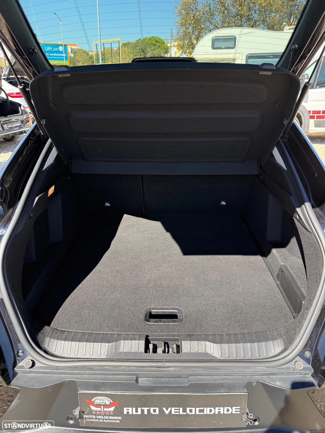 RENAULT RENAULT Arkana 1.6 E-Tech Business (2021)