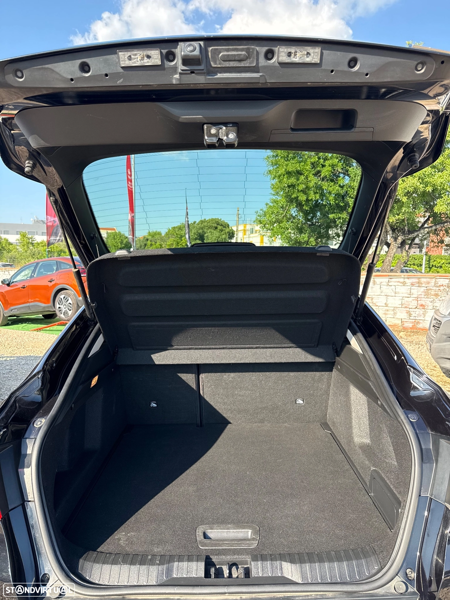 RENAULT RENAULT Arkana 1.6 E-Tech Intens (2022)