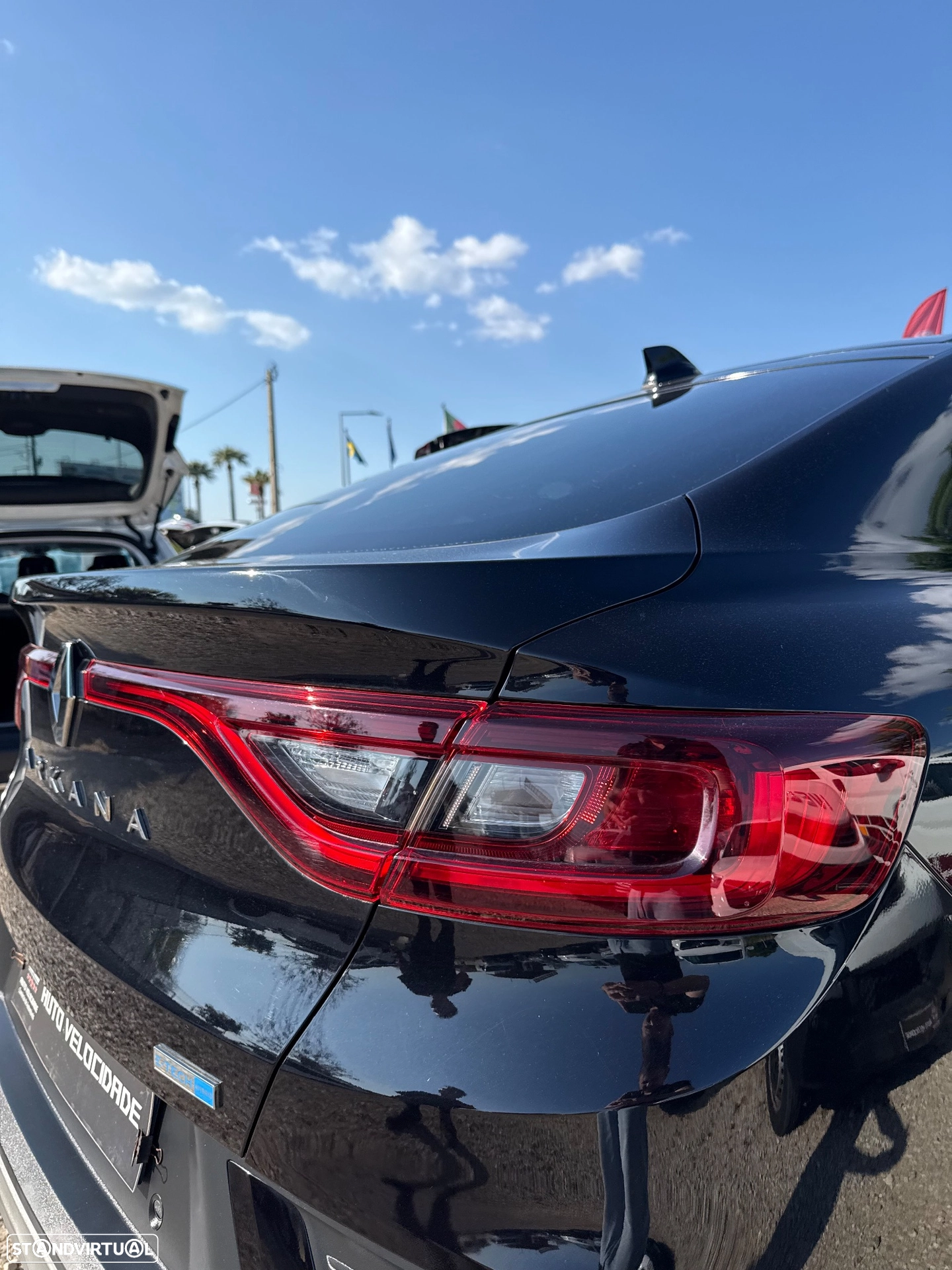 RENAULT RENAULT Arkana 1.6 E-Tech Intens (2022)