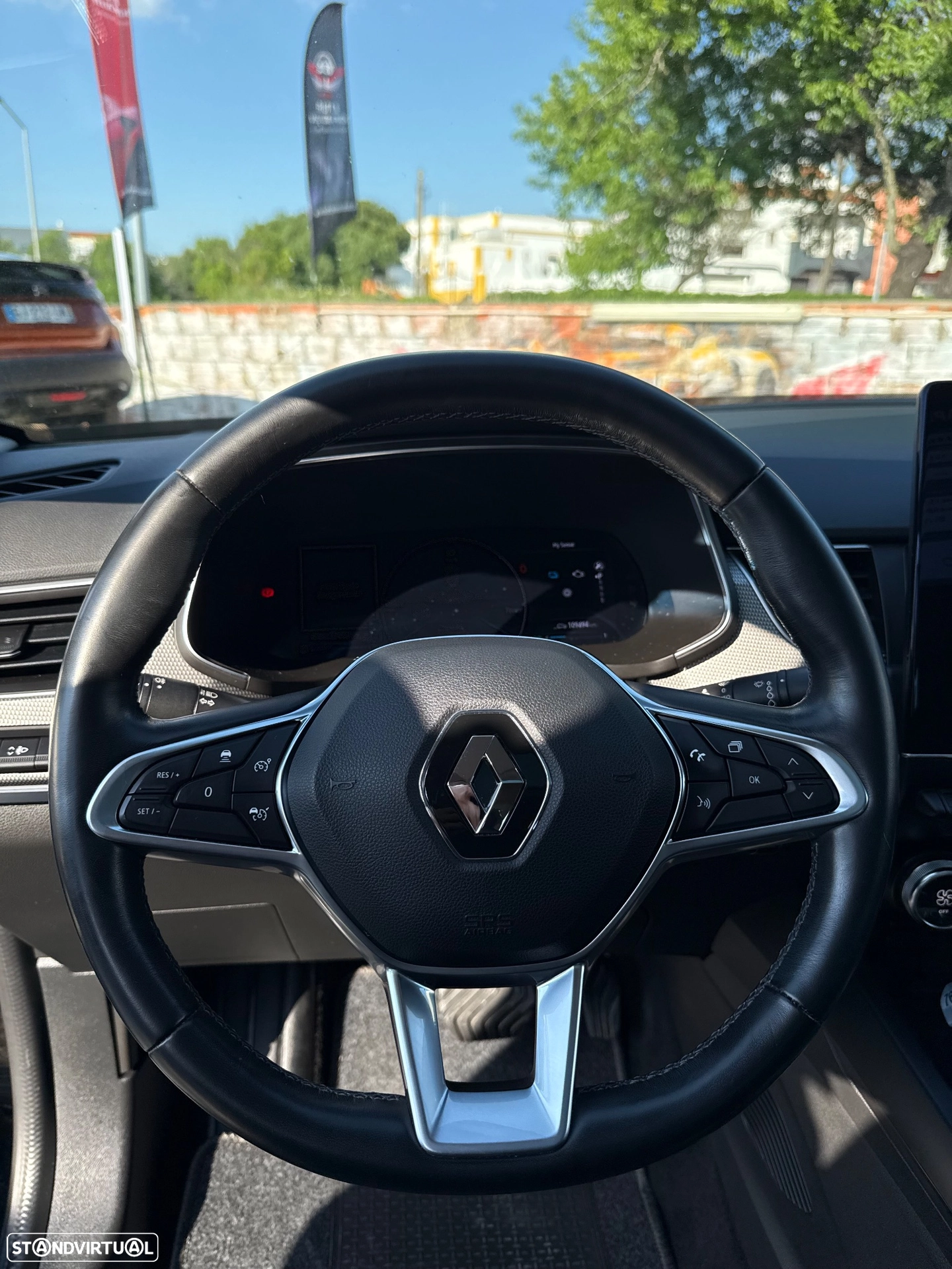 RENAULT RENAULT Arkana 1.6 E-Tech Intens (2022)