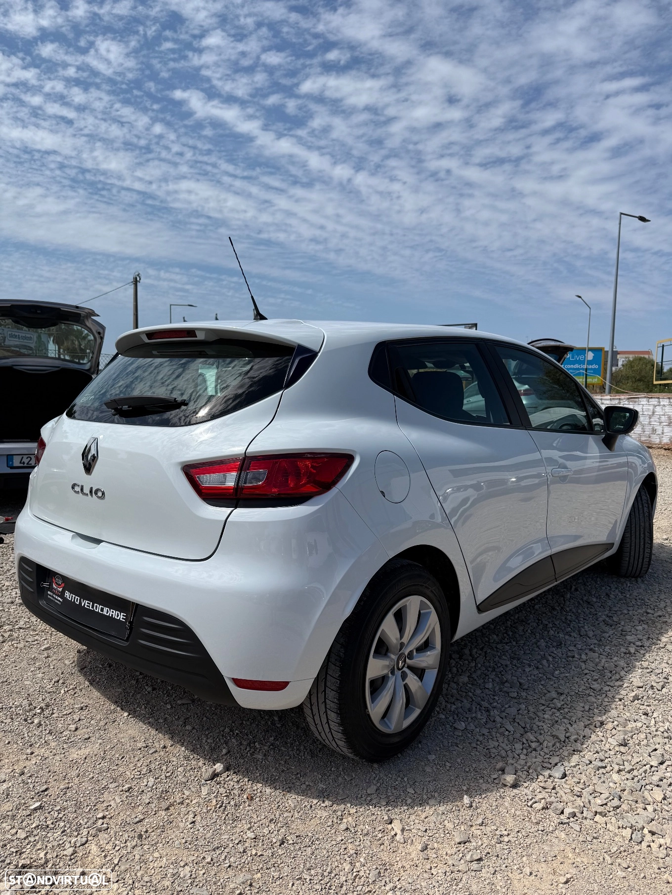 RENAULT RENAULT Clio 0.9 ZEN TCE (2019)