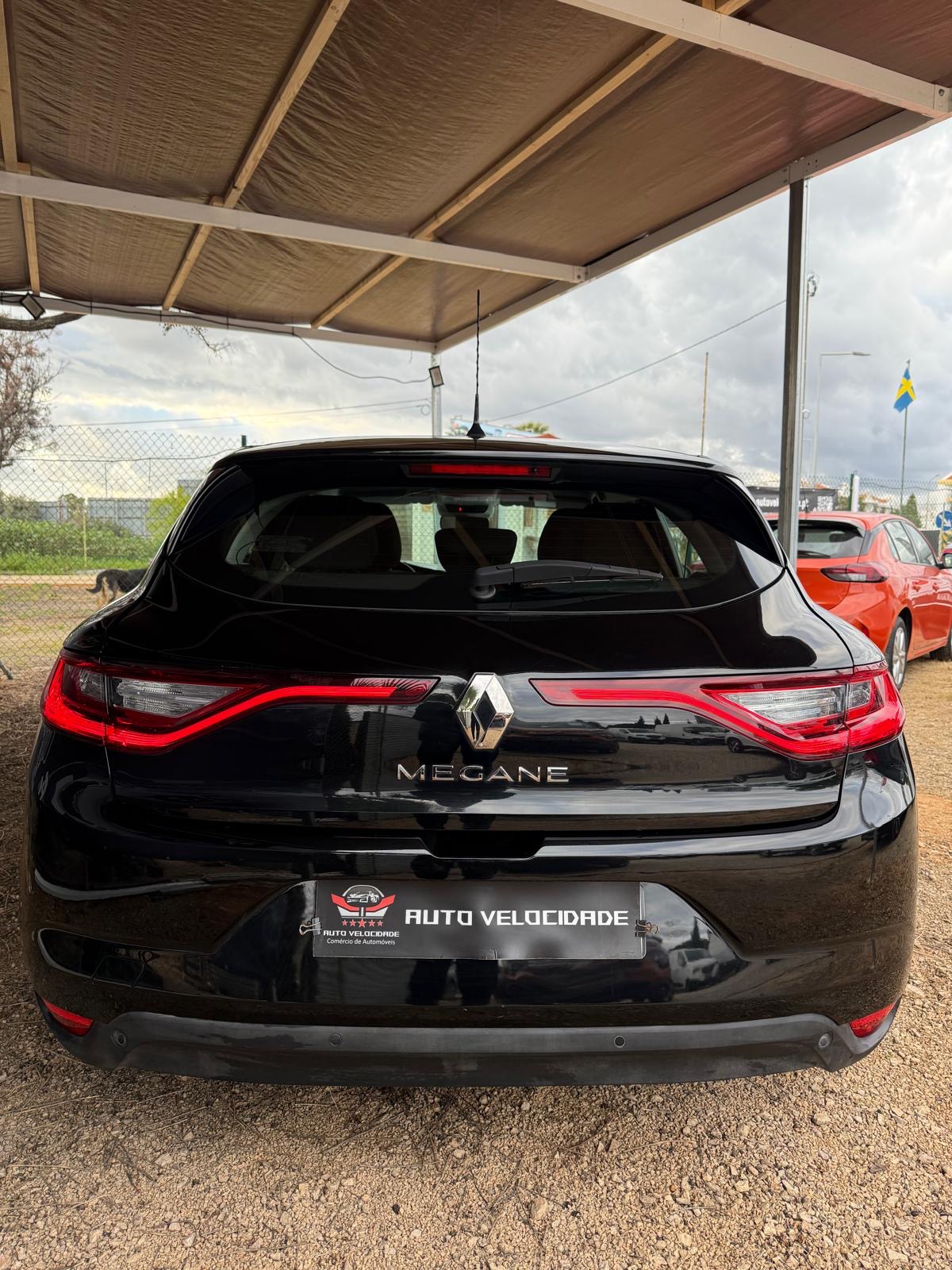 RENAULT RENAULT Megane 1.5 DCI Preto Pérola (2020)
