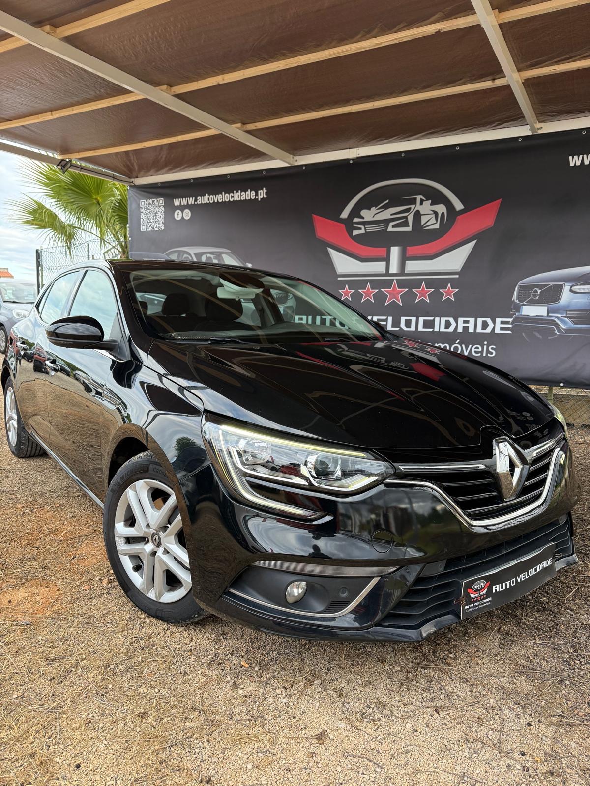 RENAULT RENAULT Megane 1.5 DCI Preto Pérola (2020)